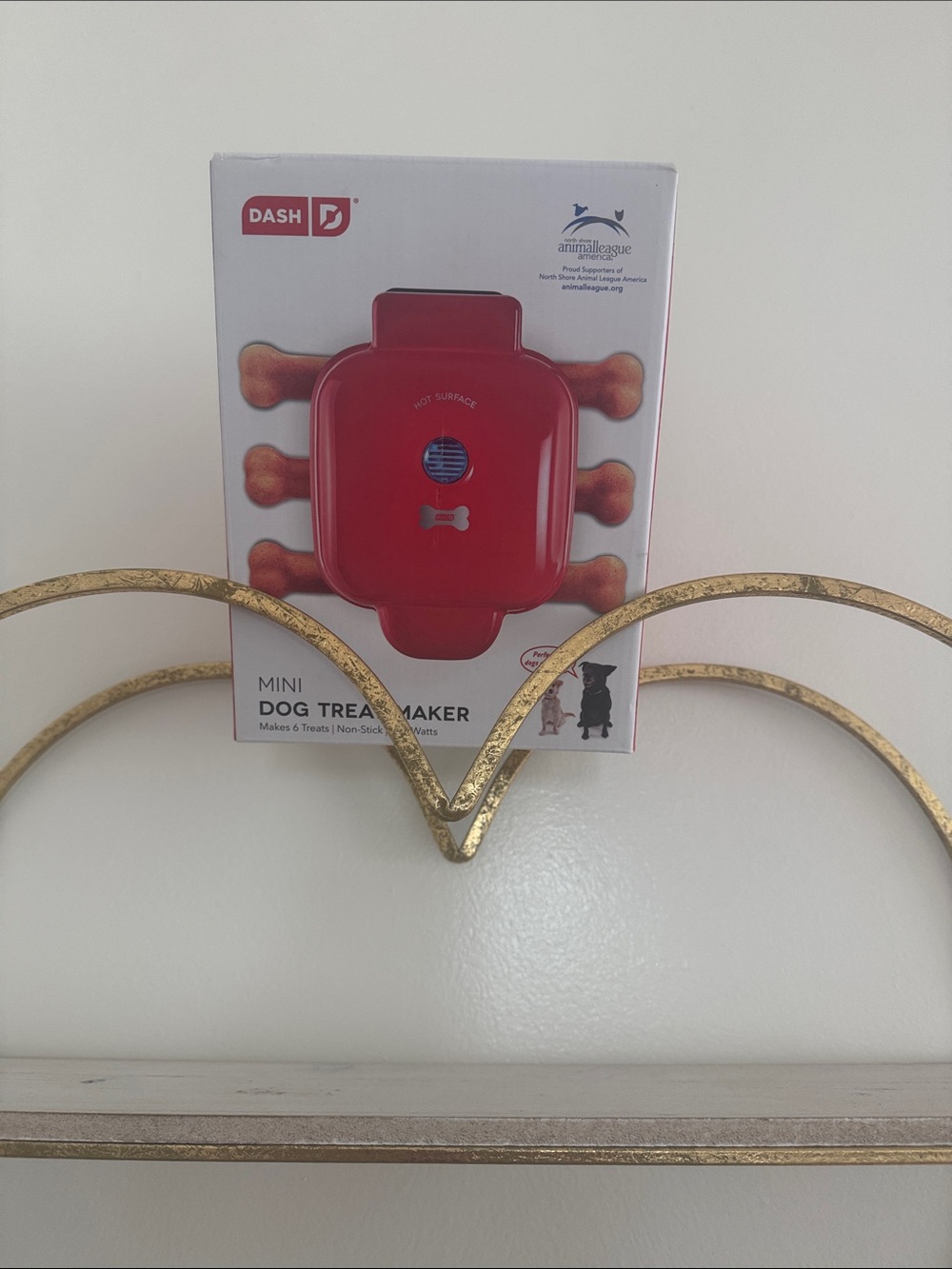 Dash Mini Dog Treat Maker - Red